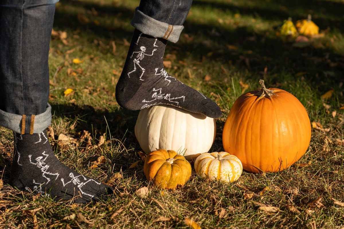 Men's Big & Tall Skeletons Socks