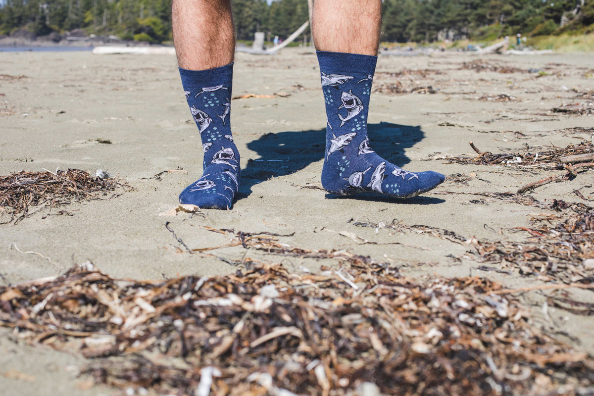 Men's Big & Tall Shark Attack Socks