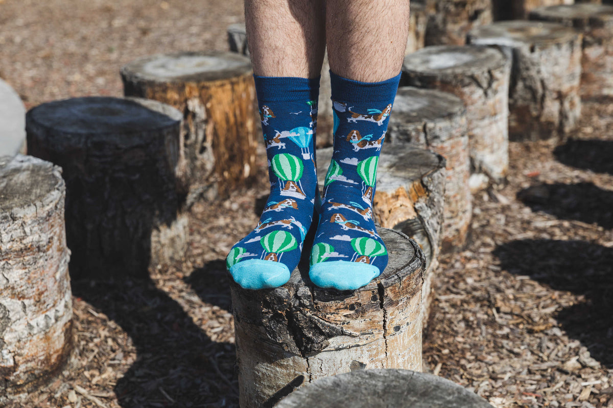 Men's Basset Hound in Air Balloon Socks