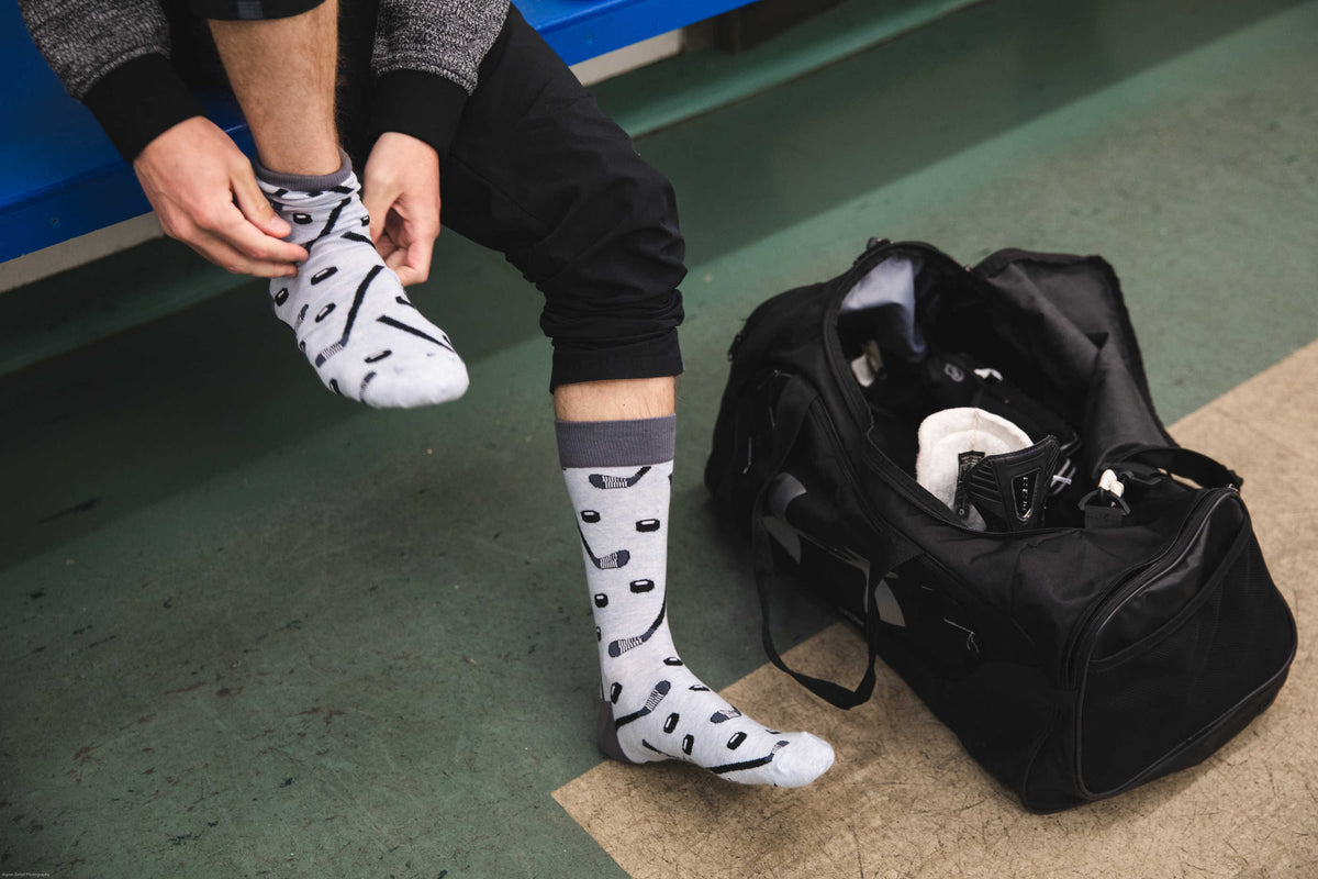 Men's Big & Tall Hockey Sticks and Pucks Socks