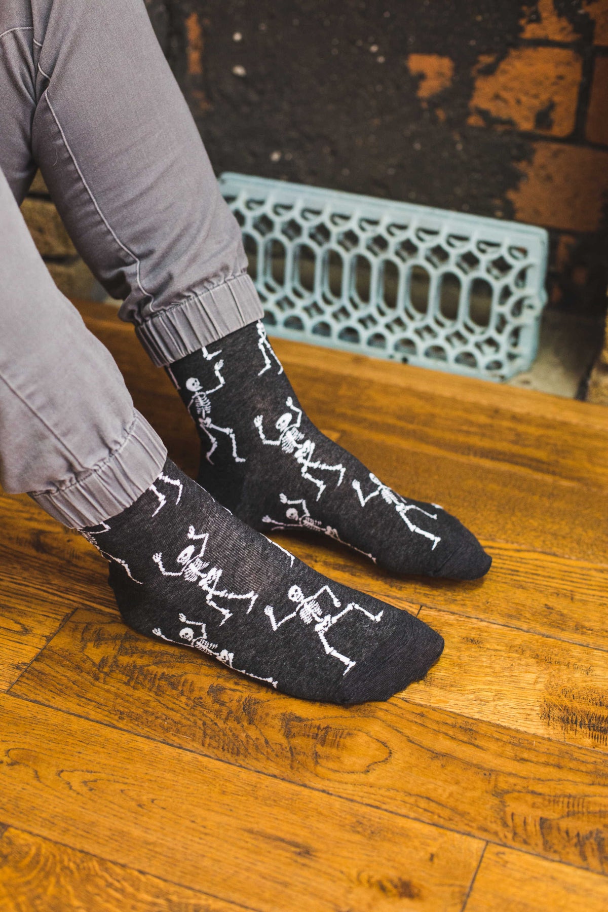 Women's Dancing Halloween Skeleton Socks