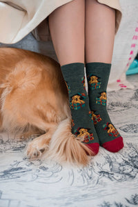 Women's Christmas Puppy Presents Socks
